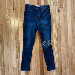 Abercrombie & Fitch Super High Rise Distressed Super Skinny Jeans, Size 10/8